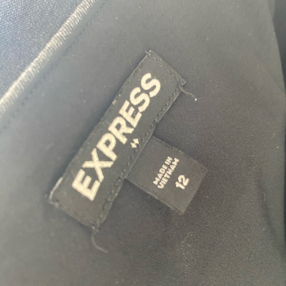 Express Grey Skirt Suit - Picture 4 of 6